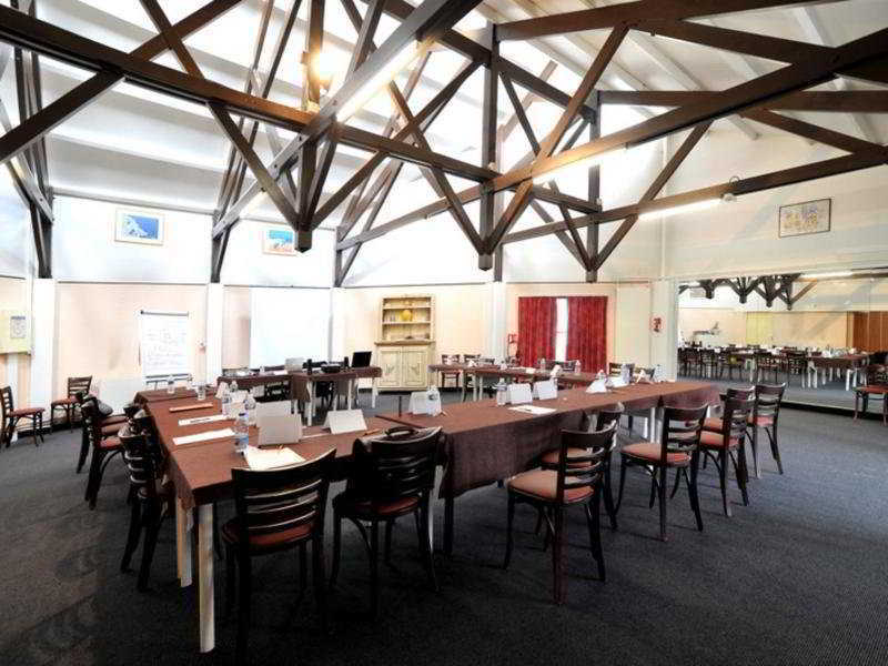 Ibis Budget Saint-Ouen-L'Aumone Exterior foto